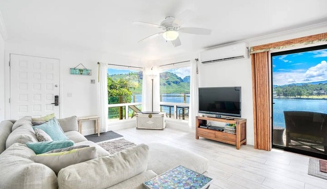 Luxe Private Cliffside Oasis at Kalapaki Beach!