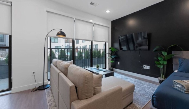 Luxurious 2 Bed Suite—in OTR Cincinnati! in Cincinnati