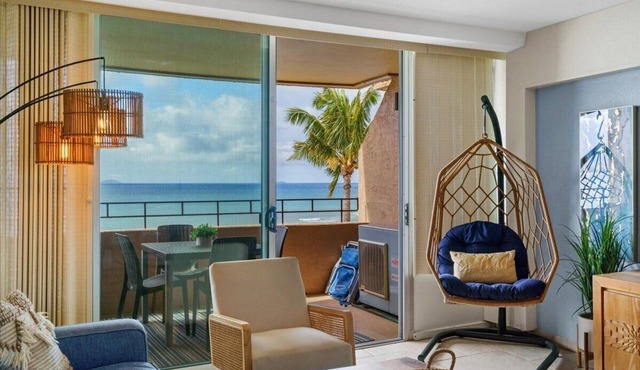 Luxury Oceanfront - NEW AC THROUGHOUT - Top Floor Remodeled- Island Sands #608