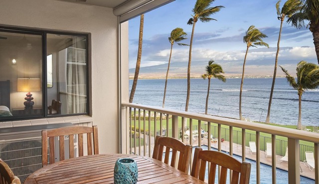 Maalaea Kai 307 Maui Prime Oceanfront King Beds w/ensuite Dedicated Workspace