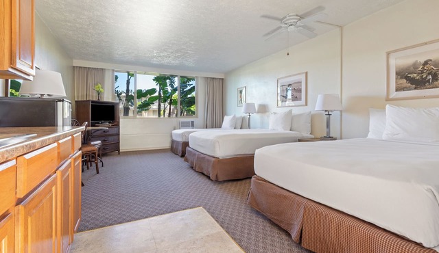 Maui Seaside Hotel