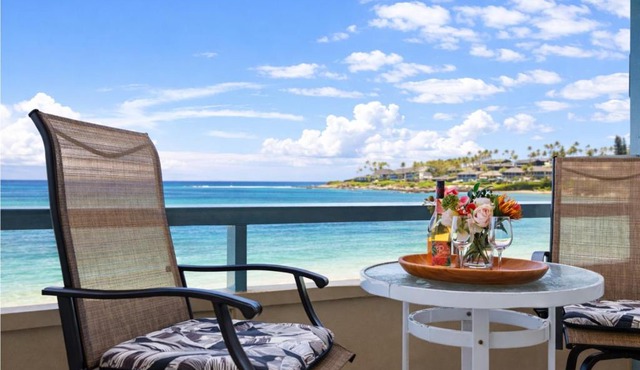 Napili Bay Oceanfront Studio Sleeps 2 Steps to Beach Complimentary Car with 6 Nights NAB-107 by KBM