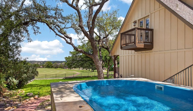 New! Pool & Golf Course View + Patio in Lago Vista