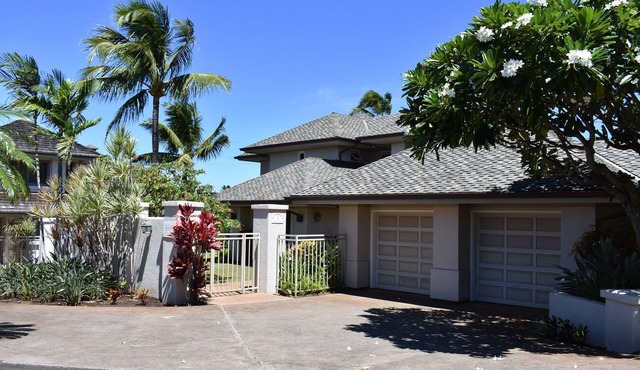 Newly Renovated Oceanfront 3 BR, 3.5 Bath Estate with Pool, Spa, A/C and Turtles