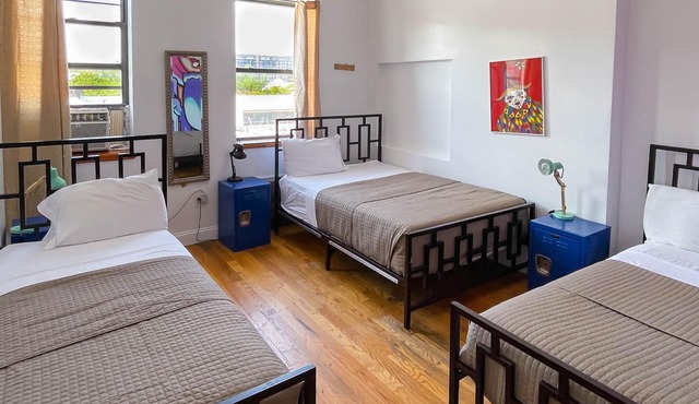 NY Moore Hostel in Brooklyn