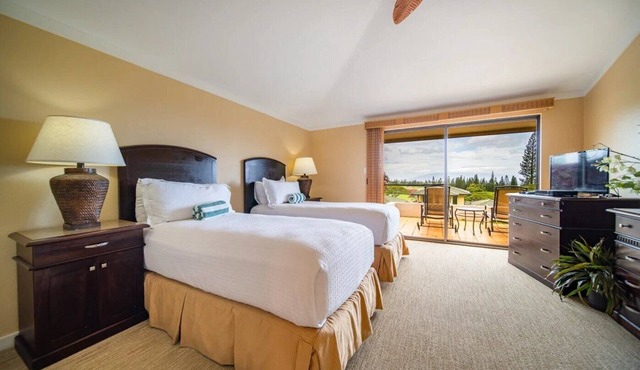 Oceanfront Maui Villa | 1 Unit with 2 Beds near Kapalua Bay and Tourist spots