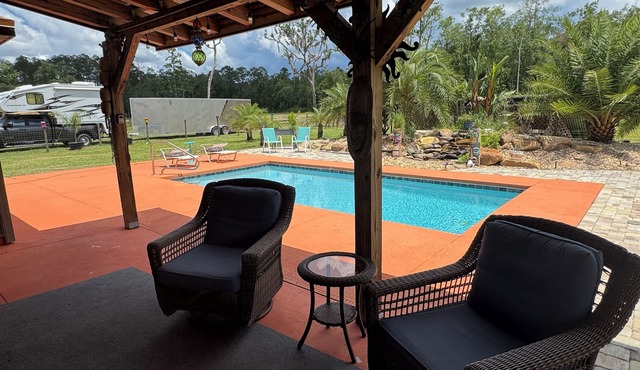 Once Upon Our Farm is a 3 bed/2 bath country pool home. Relaxation? Book Now! in Silver Springs