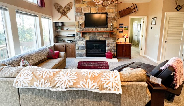 Only 3 BDRM in Northgate. Discounts on ski season weeknights! in Clymer