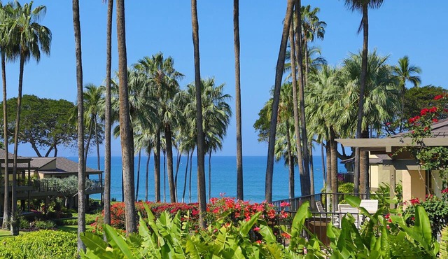 Owner Direct - 20% off in Oct & Nov! - Elua Village 701, Luxury 2BR, Ocean View