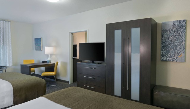 Oxford Suites Bellingham in Bellingham