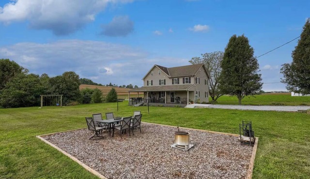 Peaceful Farmland Escape & Animals
