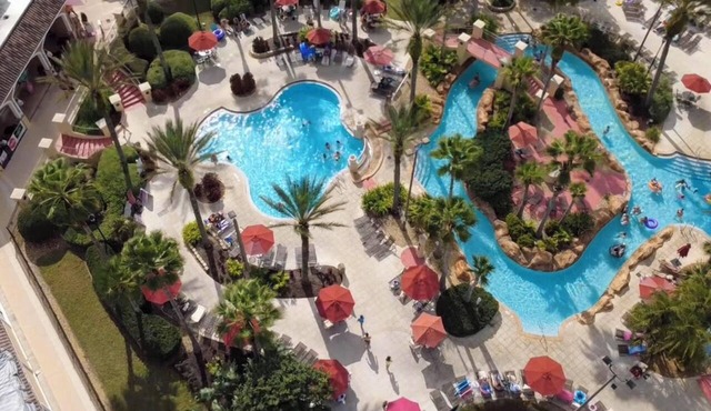 Pet-Friendly Townhome 9 Mi to Disney w/Lazy River