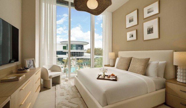 Pier Sixty-Six (Pier 66) in Fort Lauderdale