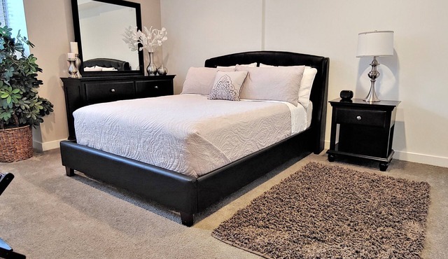 Prime Location Downtown/UofU SLC Condo in Salt Lake City