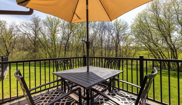 Scenic South Course Villa, Fireplace & loaded w/Style and Owner's Club Access in Galena