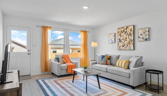 Serene Getaway in New Braunfels with 5 Beds