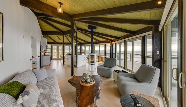 Serene Irish Beach Home w/Panoramic Ocean Views! in Manchester