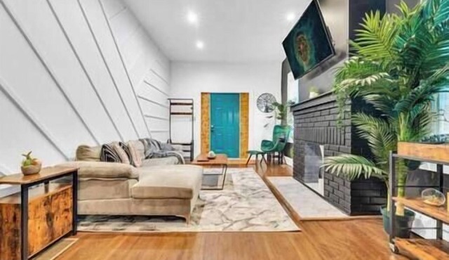 Serenity House | 2BR | 7 Min to Downtown ATL | Large Patio in Atlanta