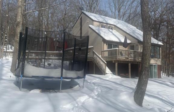 Serenity on Saunders Drive in Sandyville