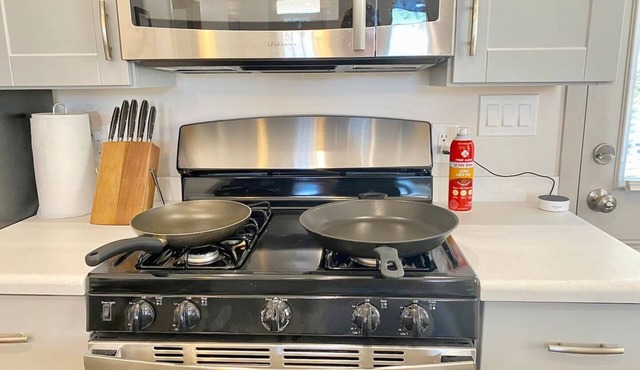 SKI House small Central Modern Stay MINS. to Downtown SLC