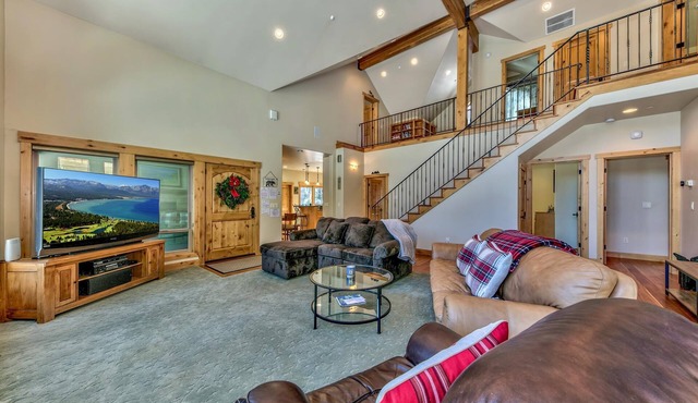 Snow Mtn Lodge 4BR/2.5BA Luxury Home