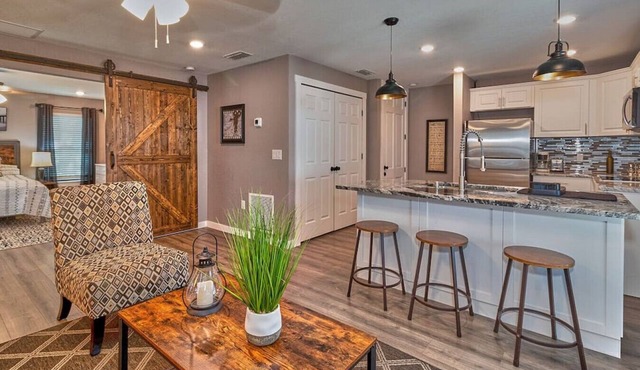 South Tampa Private Gem Attached to $Million Home in Tampa