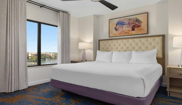 Spacious 3BR Deluxe at Bonnet Creek – Fun for Families Near Disney in Lake Buena Vista