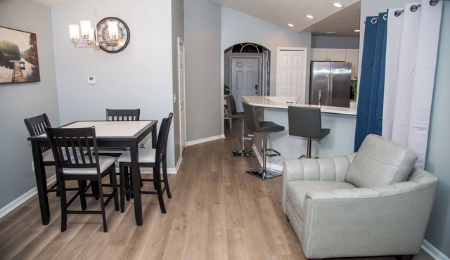 Spacious 3BR Home Near Disney & Universal Family-Friendly Free Wi-Fi in Ocoee