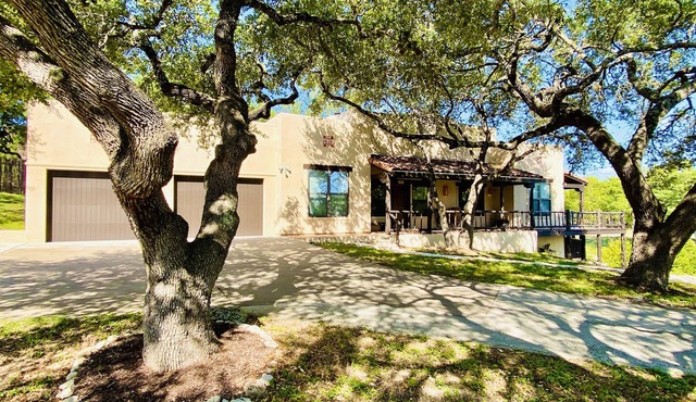 Spanish Sanctuary on the Blanco River! in Wimberley