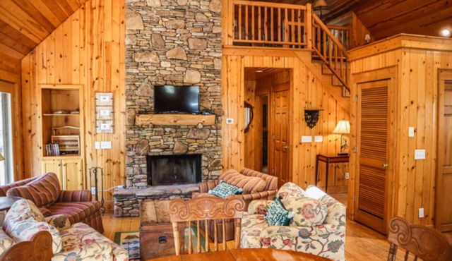 Splendor Mountain Sapphire Cabin in Tiger