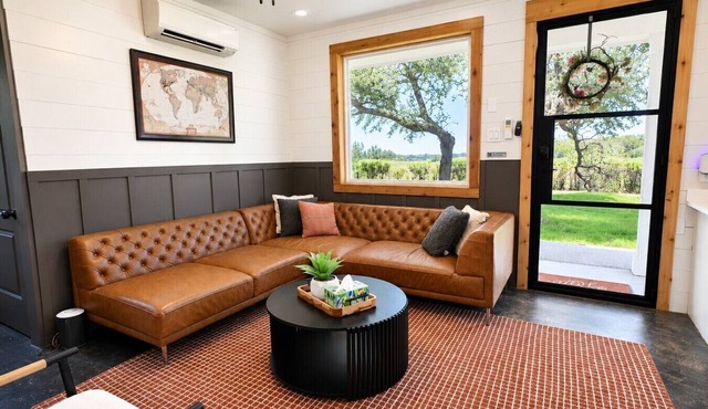 Spring Break | Hot Tub, Pool, Farm Stay