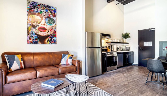 Studio queen with views of Lake Monona in the heart of downtown Madison in Madison