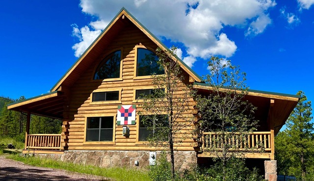 Summer weekend dates available June 25-June 29 in the cool pines of Alpine in Alpine