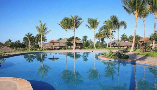 Sunny Mauna Lani Getaway with Lanai, Pools & Amenities Galore