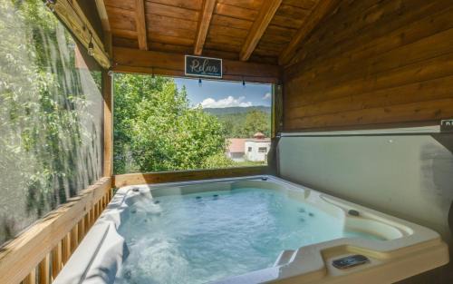The Foxtail Lodge in Gatlinburg