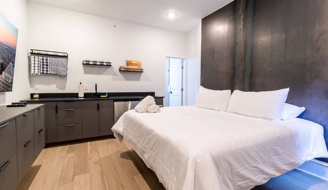 Thena Hotel- Lux Studio