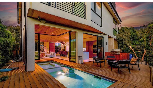Venice Beach Modern Villa in Los Angeles