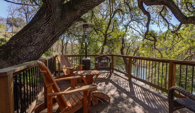 Walk to Gruene Private access to Guadalupe River Cascading Decks in the trees in New Braunfels