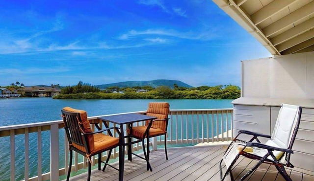Waterfront Hawaii Kai Gem with Crater Views & Pool by the Beach