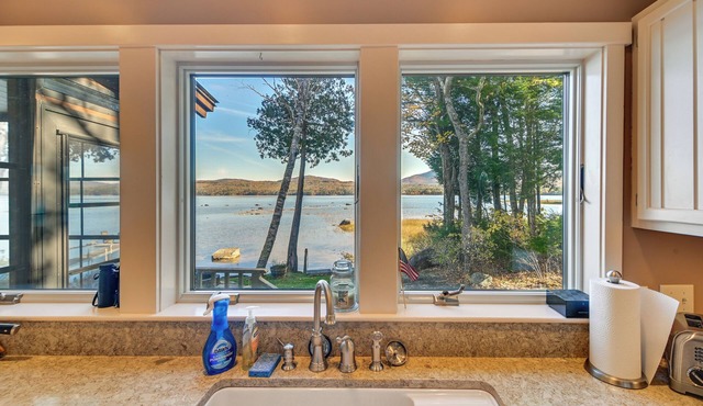 Waterfront Lake Webb Cabin Rental w/Dock & Views! in Weld