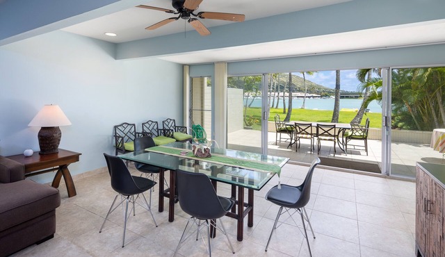 Waterfront Spacious Home near Beach. Prime Location w/Boat Dock. Family Friendly