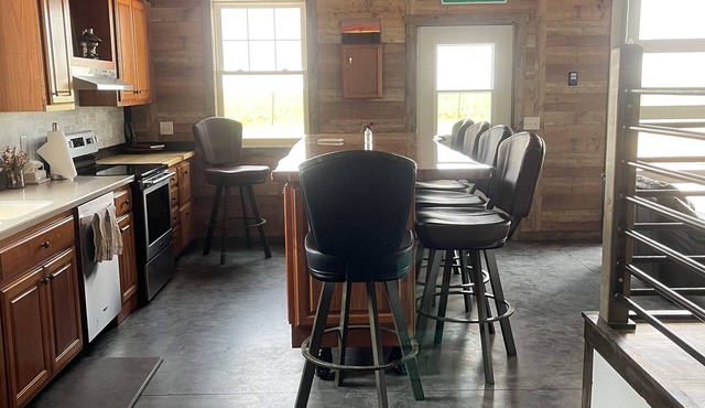 White Oak Retreat SW WI easy access to ATV and Snowmobile Trails in Shullsburg