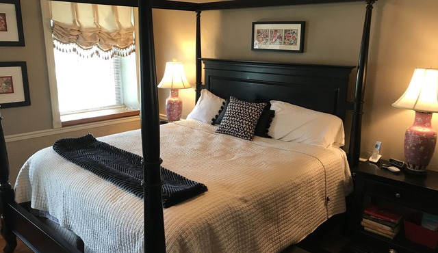 Your Happy Valley Game Day Getaway!