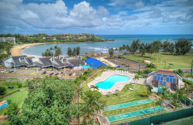Banyan Harbor Resort 