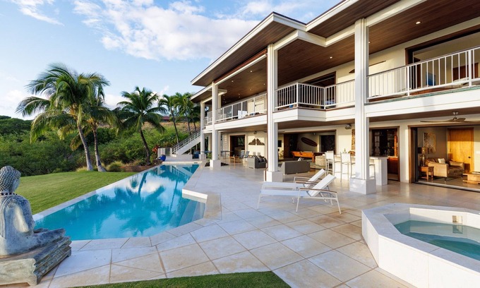 Kamuela House | Beautiful Mauna Kea Home, Ocean and Sunset Views