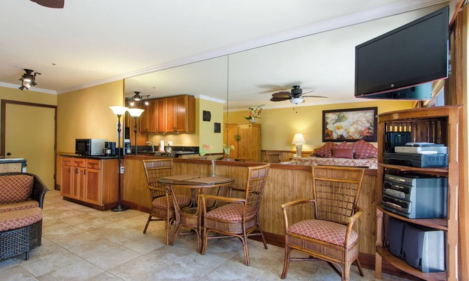 Poipu Condo | Cozy studio condo with AC and WiFi in charming Koloa/Poipu