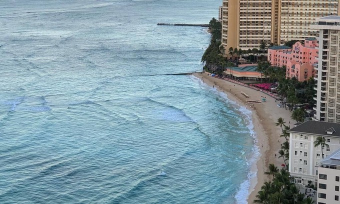 Waikiki Condo | Fabulous Tina’s Waikiki Beach Tower-Free Parking
