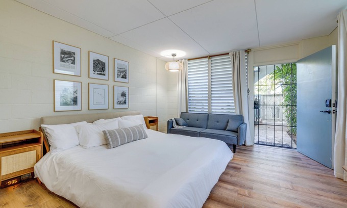 Diamond Head - Kapahulu - St. Louis Apartment | Honolulu Vacation Rental: Walk to Beaches