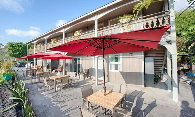 Kailua-Kona Hostel | Hostel ∙ 8 guests