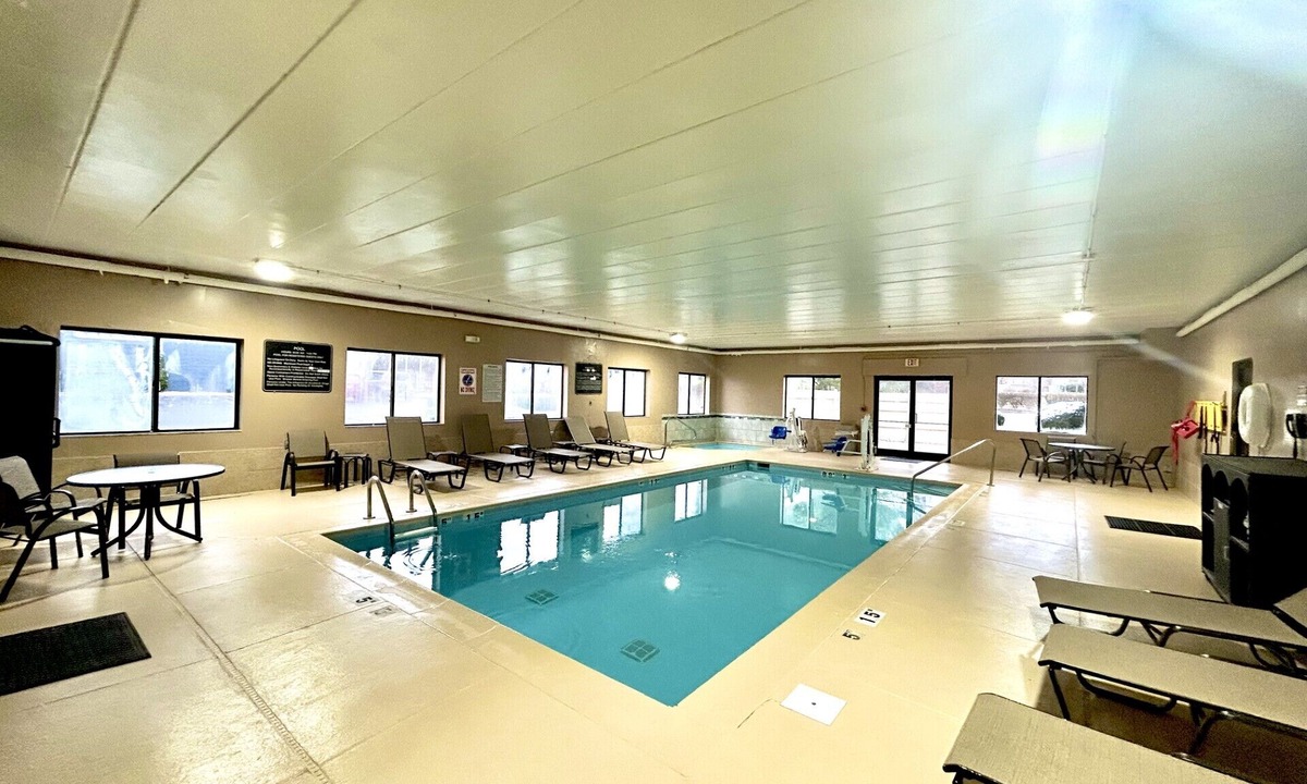 Georgetown Hotel | Comfort Suites Georgetown